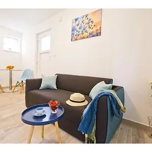  Apartment Heart Of
